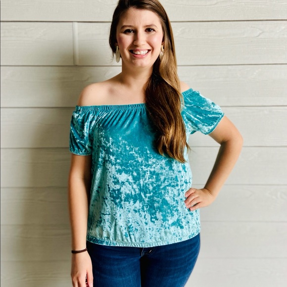 Teal Velvet Top - Picture 3 of 4